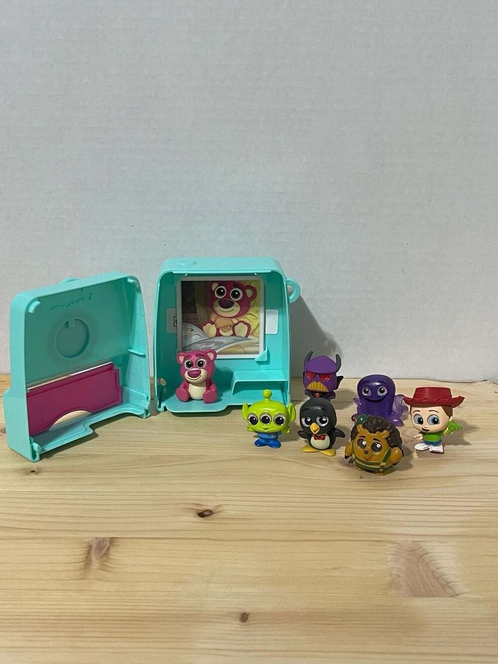 Disney Doorables Remember When Lil' Moments Toy Story Lotso and Mini Figures Set